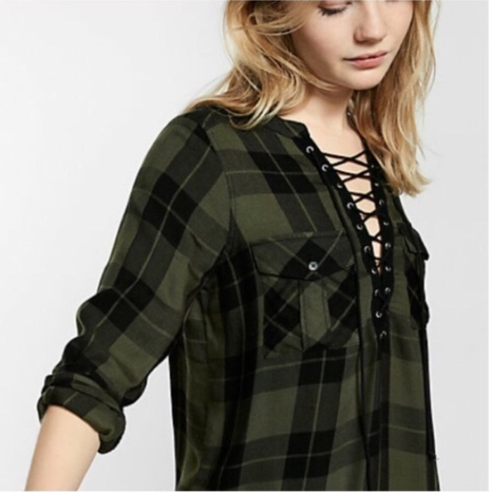 Plaid lace up shirt